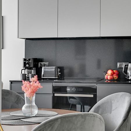 Scala 60K City Center Apartments With Parking By Lion Apartments Danzica Esterno foto