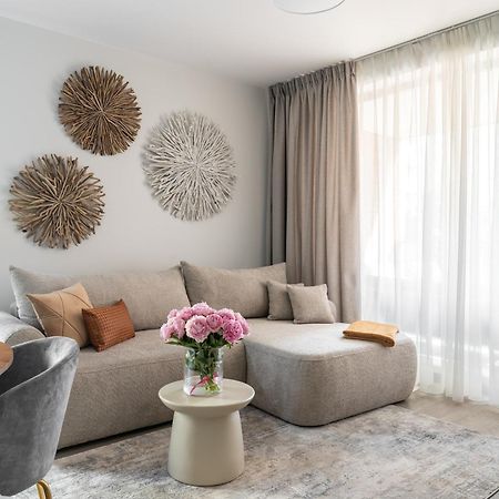 Scala 60K City Center Apartments With Parking By Lion Apartments Danzica Esterno foto