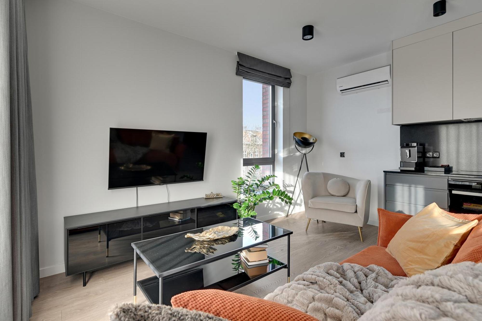 Scala 60K City Center Apartments With Parking By Lion Apartments Danzica Esterno foto