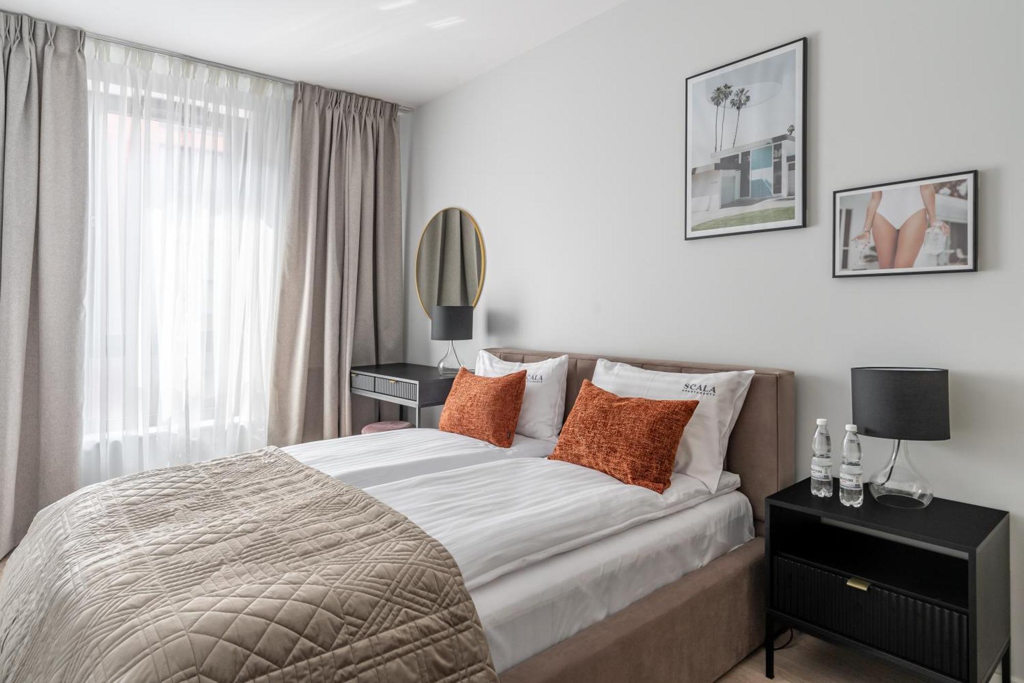 Scala 60K City Center Apartments With Parking By Lion Apartments Danzica Esterno foto